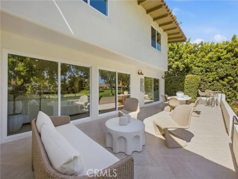 539  Vista Flora  , Newport Beach, CA