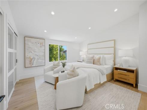539  Vista Flora  , Newport Beach, CA