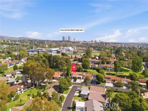 539  Vista Flora  , Newport Beach, CA