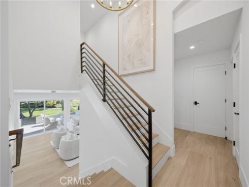 539  Vista Flora  , Newport Beach, CA