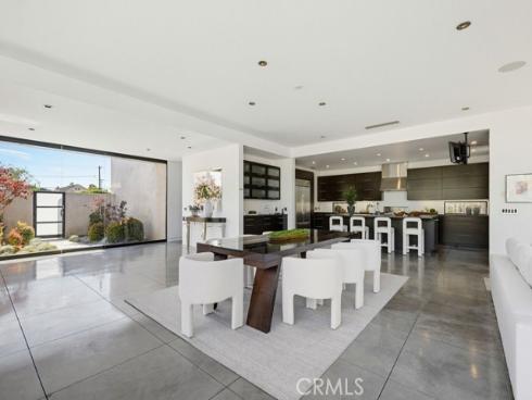 2534 Vista Baya , Newport Beach, CA