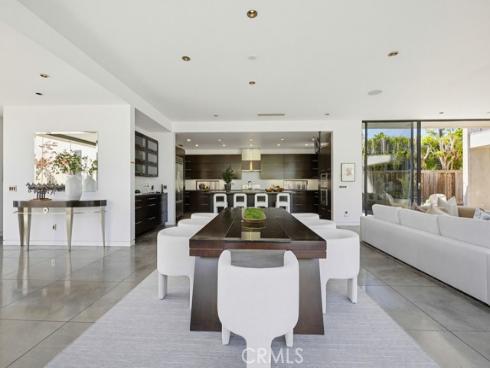 2534 Vista Baya , Newport Beach, CA
