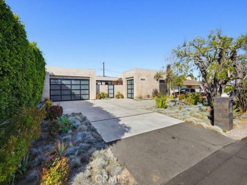 2534 Vista Baya , Newport Beach, CA