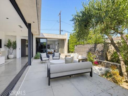 2534 Vista Baya , Newport Beach, CA