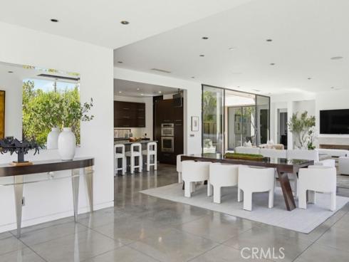 2534 Vista Baya , Newport Beach, CA