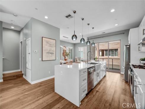25 Ebb Tide , Newport Beach, CA