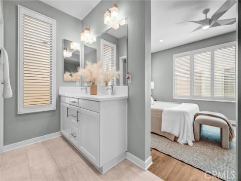 25 Ebb Tide , Newport Beach, CA
