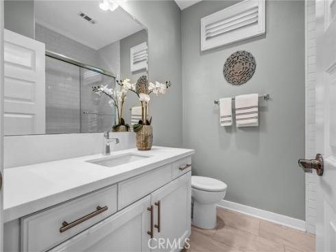 25 Ebb Tide , Newport Beach, CA