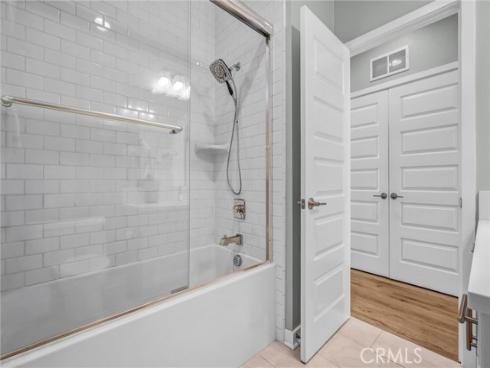 25 Ebb Tide , Newport Beach, CA