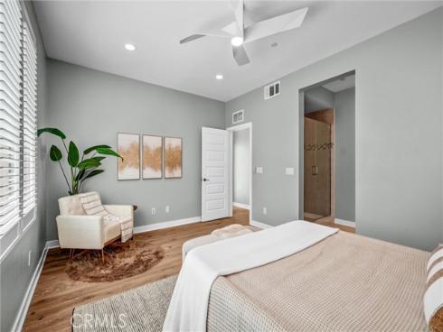 25 Ebb Tide , Newport Beach, CA