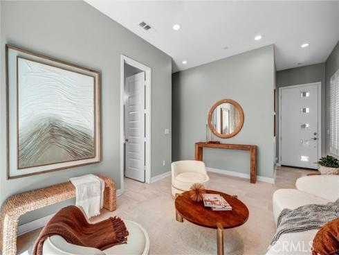 25 Ebb Tide , Newport Beach, CA