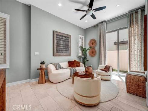 25 Ebb Tide , Newport Beach, CA