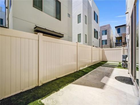 25 Ebb Tide , Newport Beach, CA