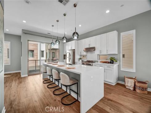 25 Ebb Tide , Newport Beach, CA