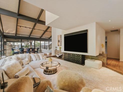 1534 Santiago , Newport Beach, CA