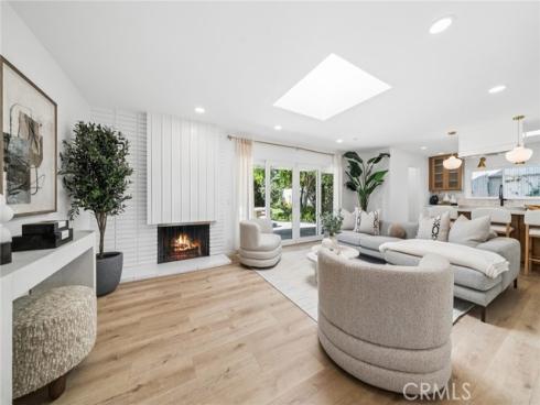 926 Bellis Street, Newport Beach, CA