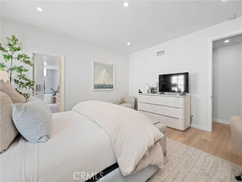320  Via Lido Nord  3 , Newport Beach, CA