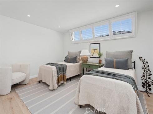 320  Via Lido Nord  3 , Newport Beach, CA