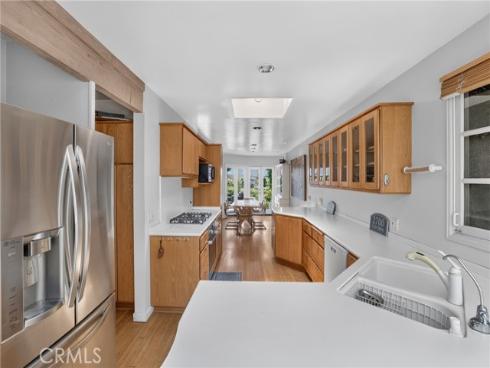 2700 Cliff , Newport Beach, CA