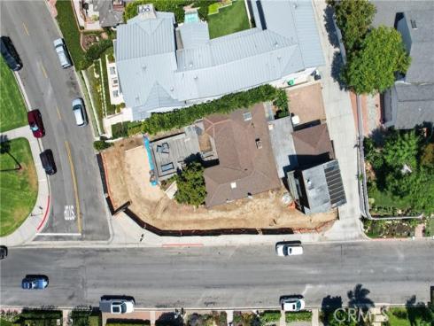 2700 Cliff , Newport Beach, CA