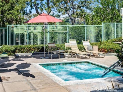 360 Villa Point Drive, Newport Beach, CA