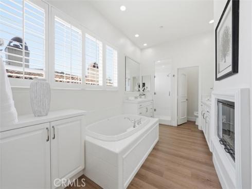 3305 Clay Street, Newport Beach, CA