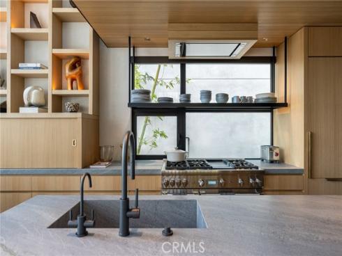2910 Lafayette Avenue, Newport Beach, CA
