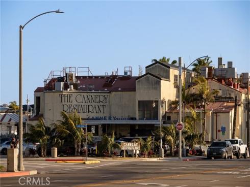 2910 Lafayette Avenue, Newport Beach, CA