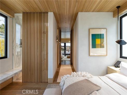 2910 Lafayette Avenue, Newport Beach, CA