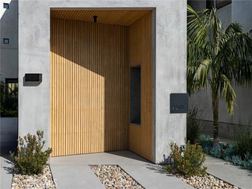 2910 Lafayette Avenue, Newport Beach, CA