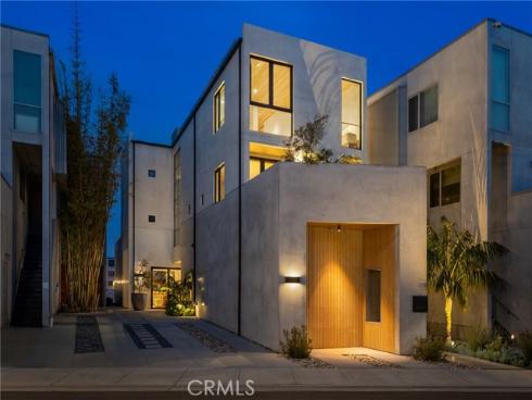 2910 Lafayette Avenue, Newport Beach, CA