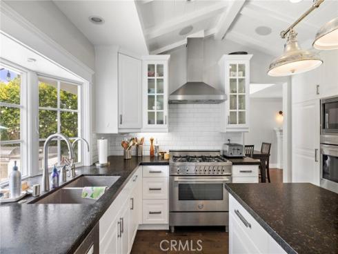 2201  Aralia  , Newport Beach, CA