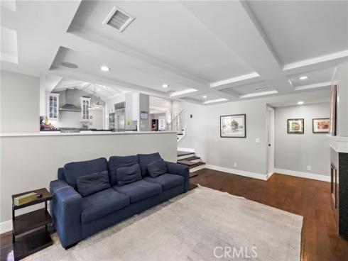 2201  Aralia  , Newport Beach, CA