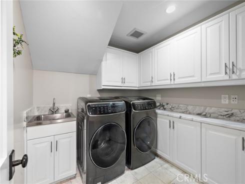 2201  Aralia  , Newport Beach, CA