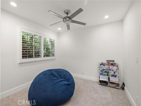 2201  Aralia  , Newport Beach, CA