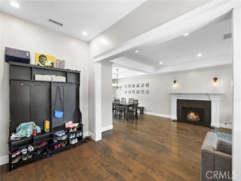 2201  Aralia  , Newport Beach, CA