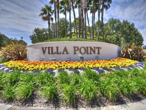 372 Villa Point Drive