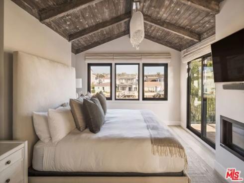 305 Grand Canal 8 , Newport Beach, CA