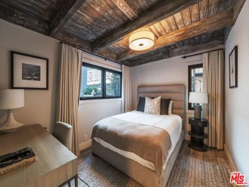 305 Grand Canal 8 , Newport Beach, CA