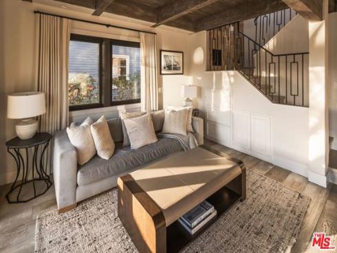 305 Grand Canal 8 , Newport Beach, CA