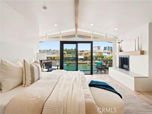 3810 Channel Place, Newport Beach, CA