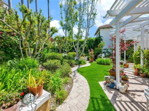 1426 Newporter Way , Newport Beach, CA