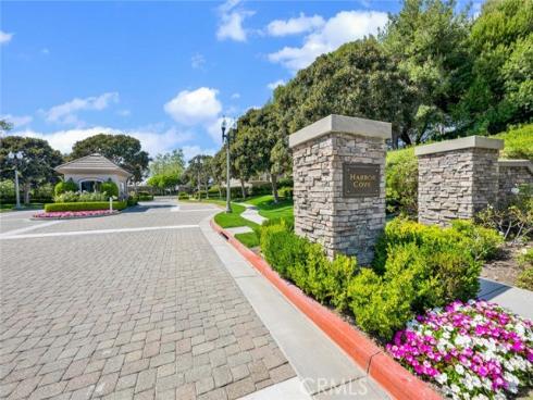 1426 Newporter Way , Newport Beach, CA