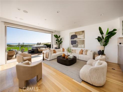 7204 W Oceanfront , Newport Beach, CA