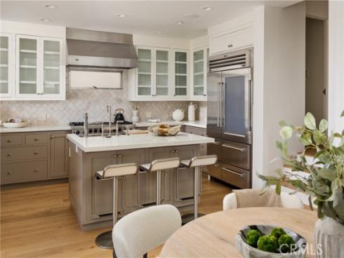 7204 W Oceanfront , Newport Beach, CA