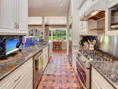 537 Vista Grande , Newport Beach, CA