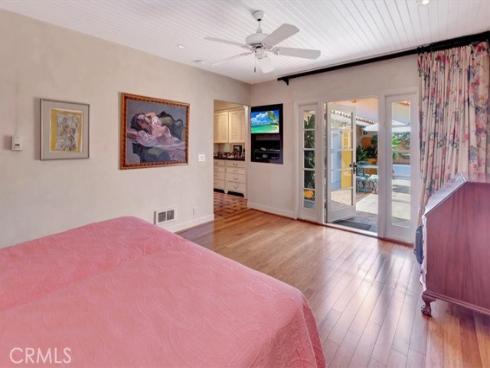 537 Vista Grande , Newport Beach, CA