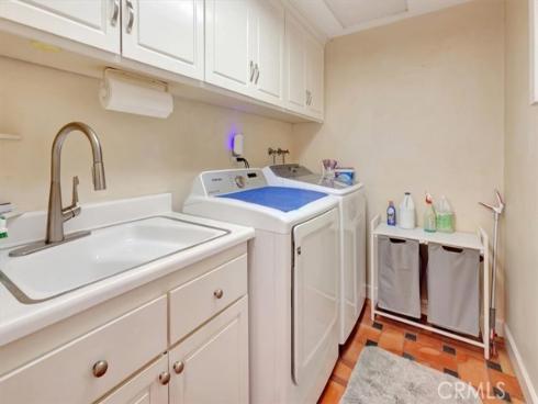 537 Vista Grande , Newport Beach, CA