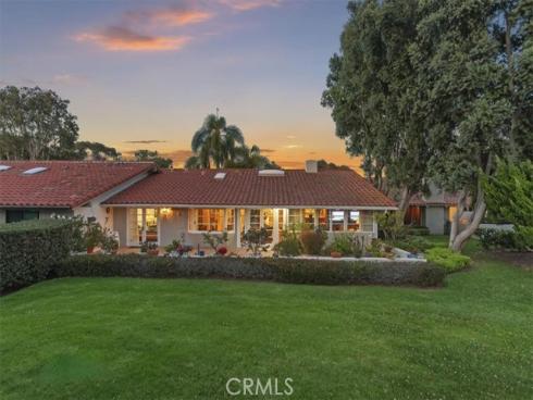 537 Vista Grande , Newport Beach, CA