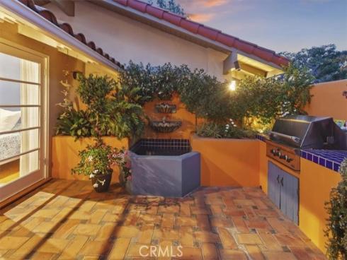 537 Vista Grande , Newport Beach, CA